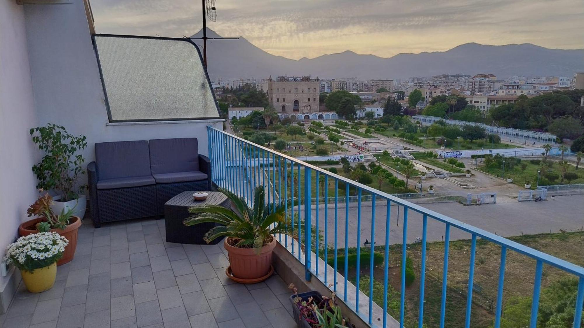 La Terrazza Sul Castello Lägenhet Palermo Exteriör bild